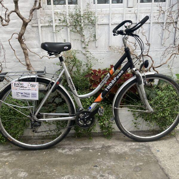 Rando Thompson Evolution Vélo en dépot-vente Les Mains Dans Le Guidon