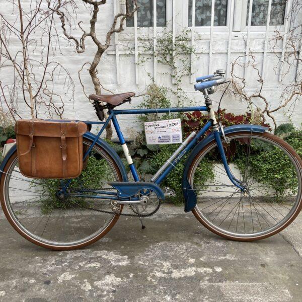 Porteur Delcroix Vélo en dépot-vente Les Mains Dans Le Guidon
