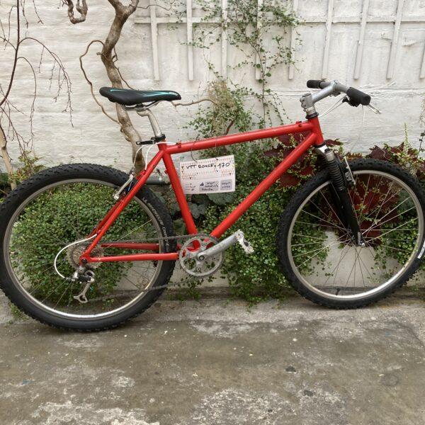 VTT Rouge Vélo occasion Les Mains Dans Le Guidon