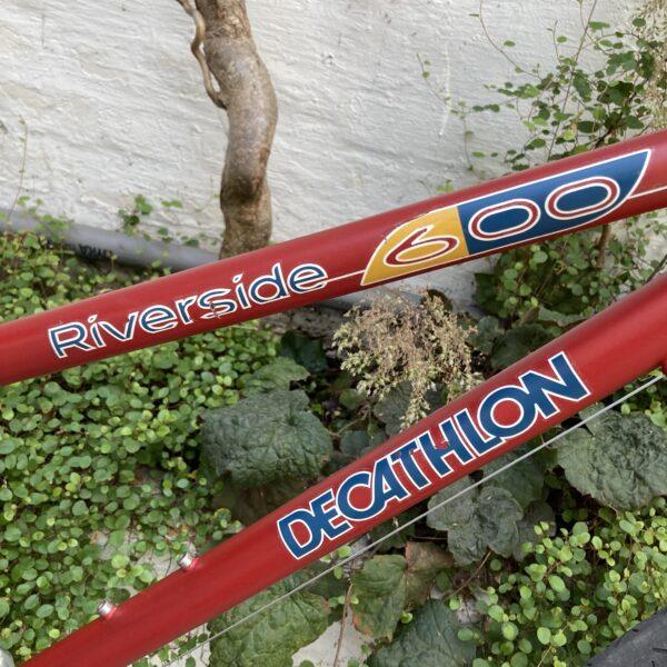 Dectahlon Riverside 600 Vélo en dépot-vente Les Mains Dans Le Guidon