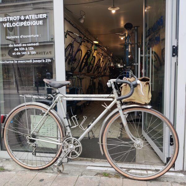 Magnifique randonneuse vintage années 70 spéciale petite taille (cadre 50) Vélo occasion Les Mains Dans Le Guidon