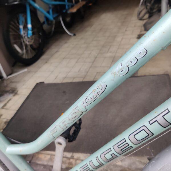 Vélo Ville/VTC Peugeot “First Rider 600” Vélo occasion Les Mains Dans Le Guidon
