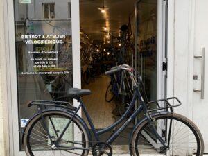 Vélo hollandais Cortina nexus 3v/rétropédalage petite taille Vélo en dépot-vente Les Mains Dans Le Guidon