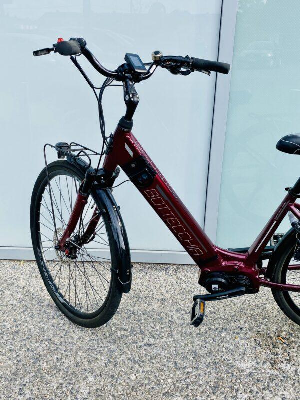 VAE Bottechia BE 17 Vélo Electrique e-bike Les Mains Dans Le Guidon