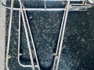 Porte bagage randonneuse Accessoire Les Mains Dans Le Guidon