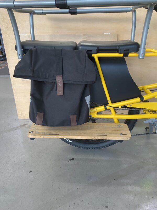 Yuba Kombi Longtail équipé Vélo occasion Les Mains Dans Le Guidon