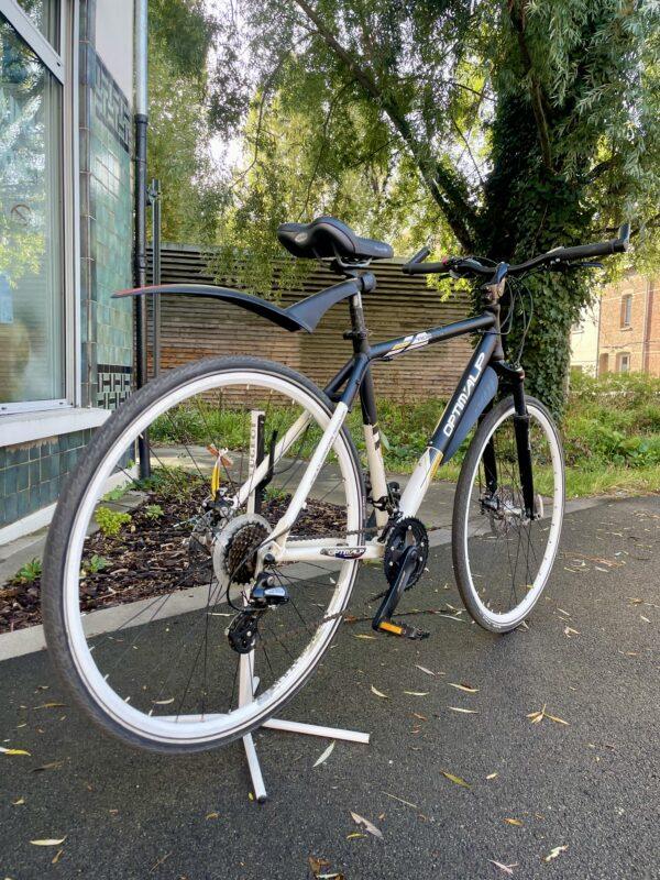 VTC Optimalp taille M Vélo en dépot-vente Les Mains Dans Le Guidon