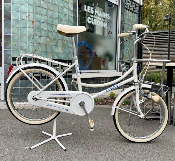 MINI VELO Cinzia Vélo de collection Les Mains Dans Le Guidon