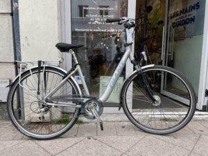 Giant Tourer T6 Vélo en dépot-vente Les Mains Dans Le Guidon
