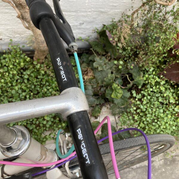 Ville/Rando Peugeot modernisé Vélo occasion Les Mains Dans Le Guidon