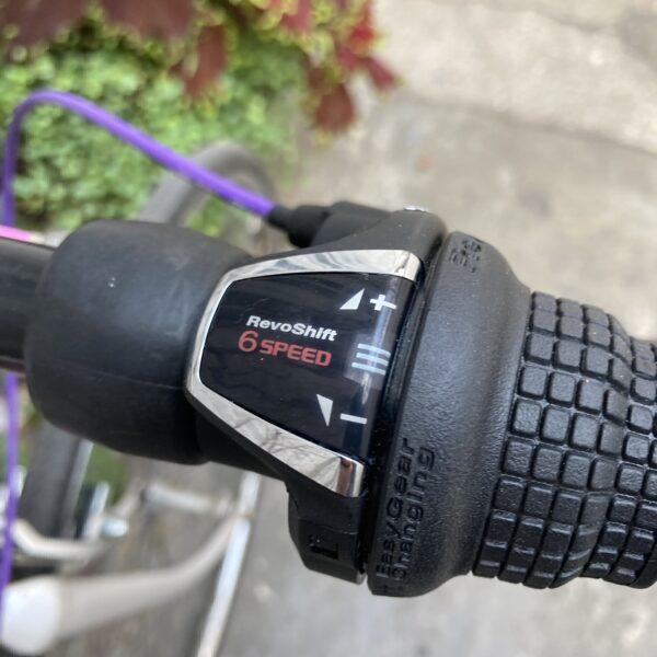 Ville/Rando Peugeot modernisé Vélo occasion Les Mains Dans Le Guidon