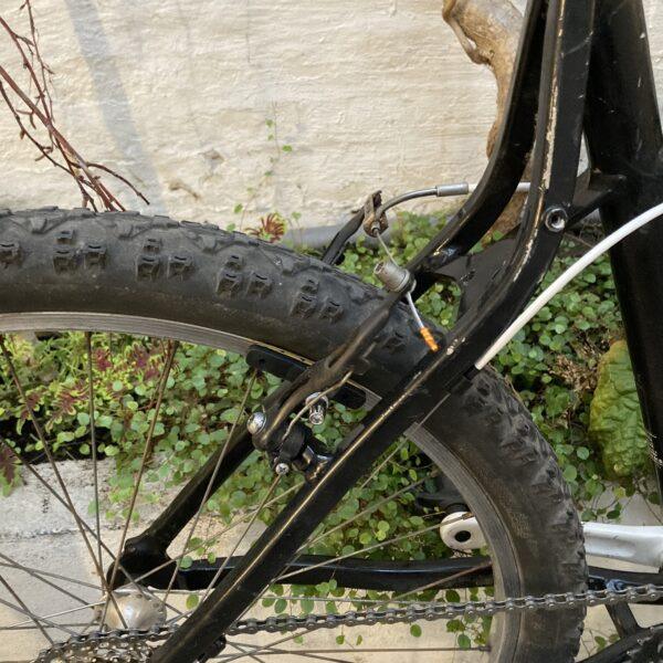 VTT Rockrider Vélo occasion Les Mains Dans Le Guidon