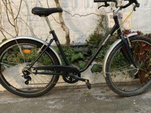Ville Decathlon City 1 Vélo occasion Les Mains Dans Le Guidon