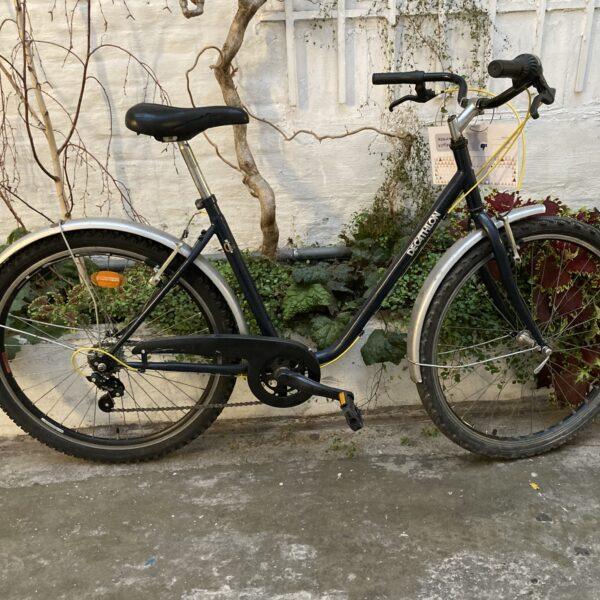 Ville Decathlon City 1 Vélo occasion Les Mains Dans Le Guidon