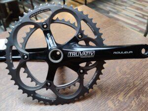 Pédalier Truvativ “Rouleur” 53/39 manivelle 180 avec boitier GXP Pédalier Les Mains Dans Le Guidon Pédalier Truvativ “Rouleur” 53/39 manivelle 180 avec boitier GXP Pédalier Les Mains Dans Le Guidon