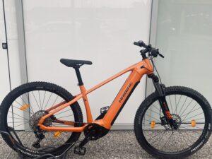 VTT électrique Haibike all track 29 Vélo Electrique e-bike Les Mains Dans Le Guidon