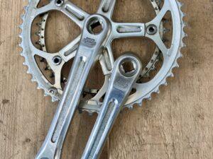 Pédalier Shimano 600 EX Arabesque 52D FC-6200 Pédalier Les Mains Dans Le Guidon Pédalier Shimano 600 EX Arabesque 52D FC-6200 Pédalier Les Mains Dans Le Guidon