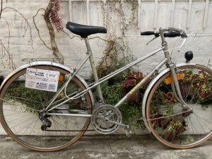 Ville Cycles Artois Vélo occasion Les Mains Dans Le Guidon