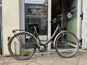 Peugeot Ville Vert 3v Vélo en dépot-vente Les Mains Dans Le Guidon