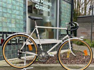 Randonneuse Motoconfort Grand Touring taille L/XL Vélo de collection Les Mains Dans Le Guidon