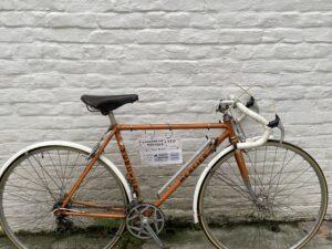 Randonneuse Mercier Vélo en dépot-vente Les Mains Dans Le Guidon