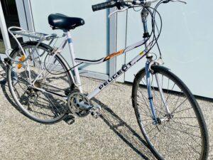 Peugeot Performance Vélo en dépot-vente Les Mains Dans Le Guidon Peugeot Performance Vélo en dépot-vente Les Mains Dans Le Guidon