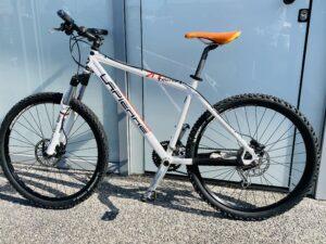 Vtt Lapierre 700 tecnic Vélo occasion Les Mains Dans Le Guidon Vtt Lapierre 700 tecnic Vélo occasion Les Mains Dans Le Guidon