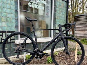 ROUTE Orbea Orca M30i taille 53 Vélo en dépot-vente Les Mains Dans Le Guidon