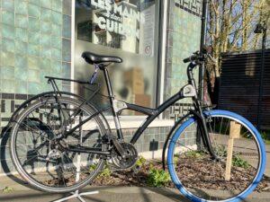 VTC Btwin Original 500 taille L Vélo azuré Les Mains Dans Le Guidon