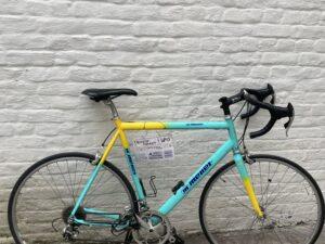 Route MENET Vélo en dépot-vente Les Mains Dans Le Guidon