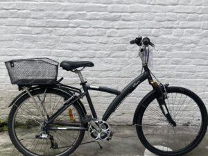 Ville-Chemin B’Twin Daily 5 Vélo en dépot-vente Les Mains Dans Le Guidon Ville-Chemin B’Twin Daily 5 Vélo en dépot-vente Les Mains Dans Le Guidon