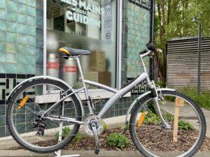 VILLE Btwin Original 5 taille S Vélo en dépot-vente Les Mains Dans Le Guidon