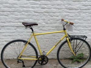 Ville/Chemin Decathlon Riverside Vélo en dépot-vente Les Mains Dans Le Guidon