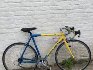 Route-Ville Peugeot Alu Chrono 1000 Vélo en dépot-vente Les Mains Dans Le Guidon