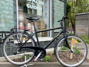 VILLE BTWIN Nework taille M Vélo en dépot-vente Les Mains Dans Le Guidon