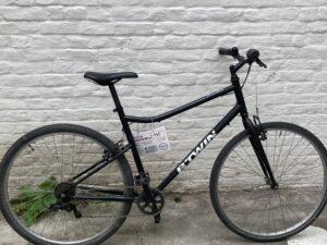 B’Twin Riverside Vélo occasion Les Mains Dans Le Guidon