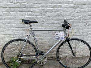 Ville/Route Decathlon Chromé Vélo en dépot-vente Les Mains Dans Le Guidon