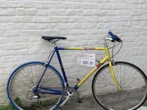 Route-Ville Micmo Comp10 Vélo occasion Les Mains Dans Le Guidon