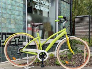 VILLE “promenons-nous dans la ville ” taille M Vélo en dépot-vente Les Mains Dans Le Guidon