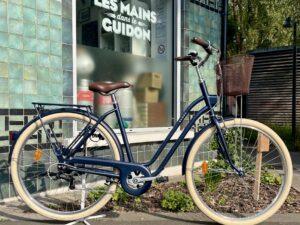 VILLE Elops 520 taille L/XL Vélo en dépot-vente Les Mains Dans Le Guidon