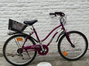 VTT-Cruiser Funbike Violet Vélo en dépot-vente Les Mains Dans Le Guidon