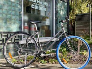 VILLE “No name” taille L/XL Vélo azuré Les Mains Dans Le Guidon