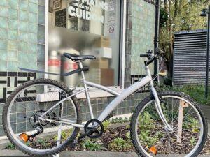 VTC B’Twin 3 taille S/M Vélo occasion Les Mains Dans Le Guidon