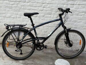 Ville-Chemin Decathlon Triban 26″ Vélo occasion Les Mains Dans Le Guidon